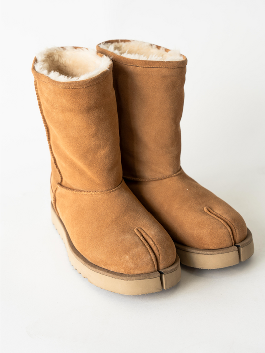 Pre Orders TAN Tuggs